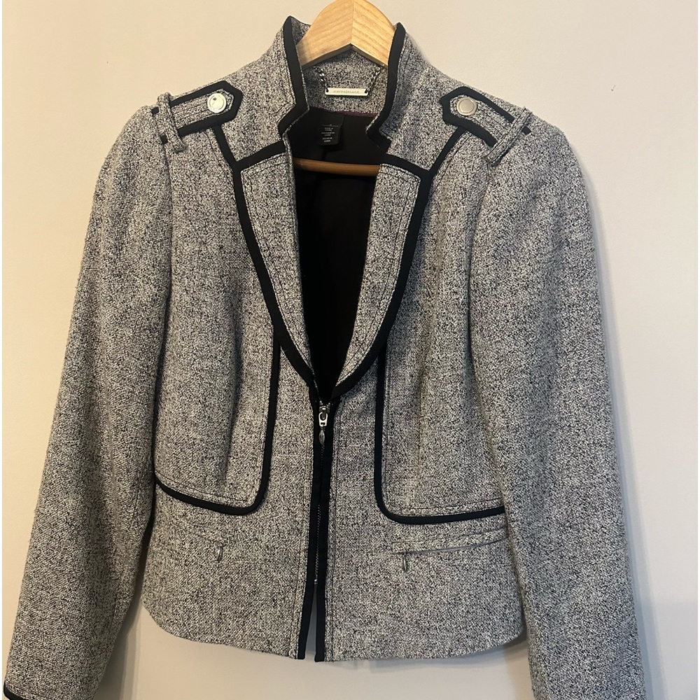 WHITE HOUSE BLACK MARKET TWEED JACKET..SIZE 4.   $40